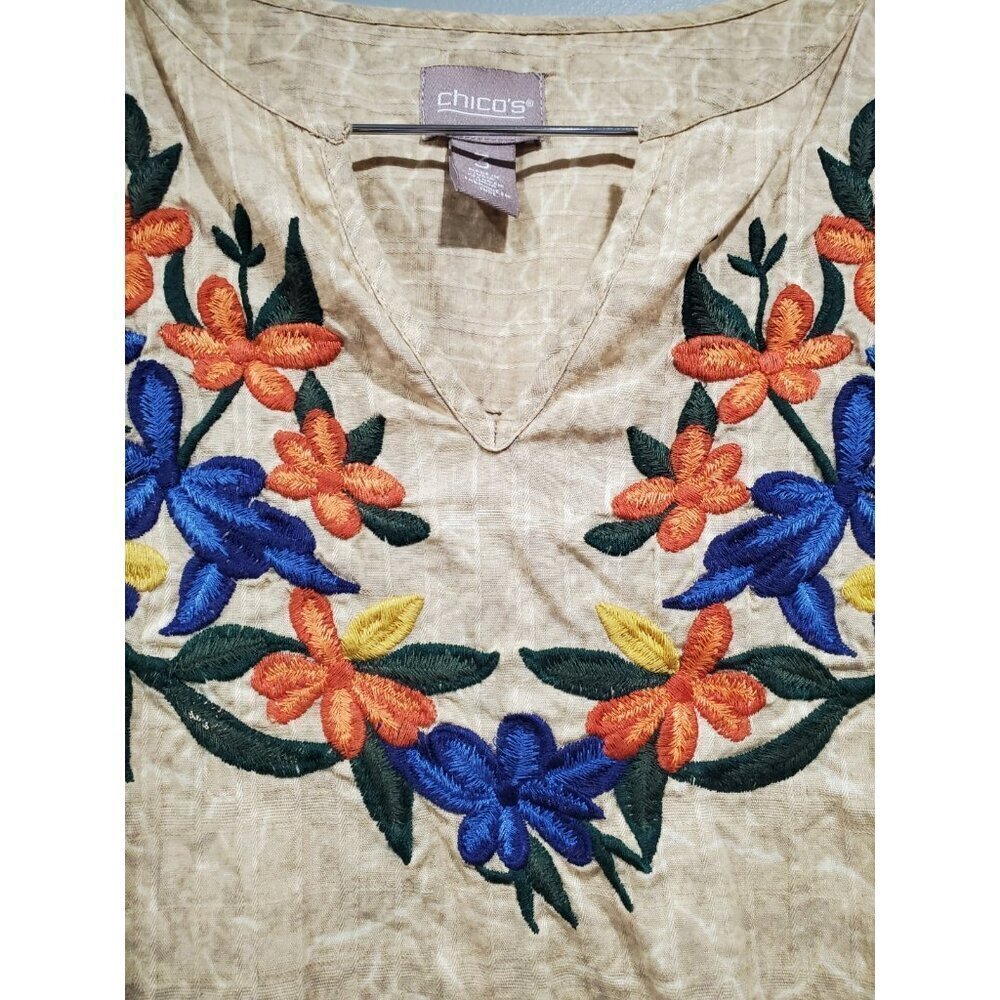 Chico's Tan/Cream Crackle Print Embroidered Floral V-Neck Popover Top Sz 3 XL - Picture 9 of 12